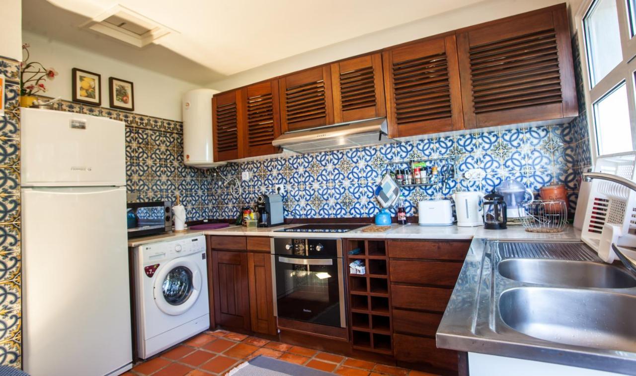 Charmoso No Funchal, Com Grande Jardim E Vista Esplêndida Appartement