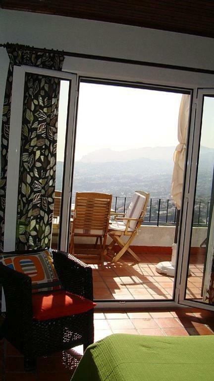 Appartement Charmoso No Funchal, Com Grande Jardim E Vista Esplêndida